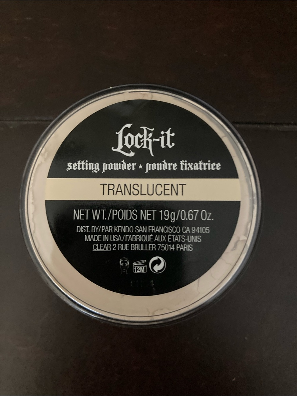KVD Lock-it translucent setting powder